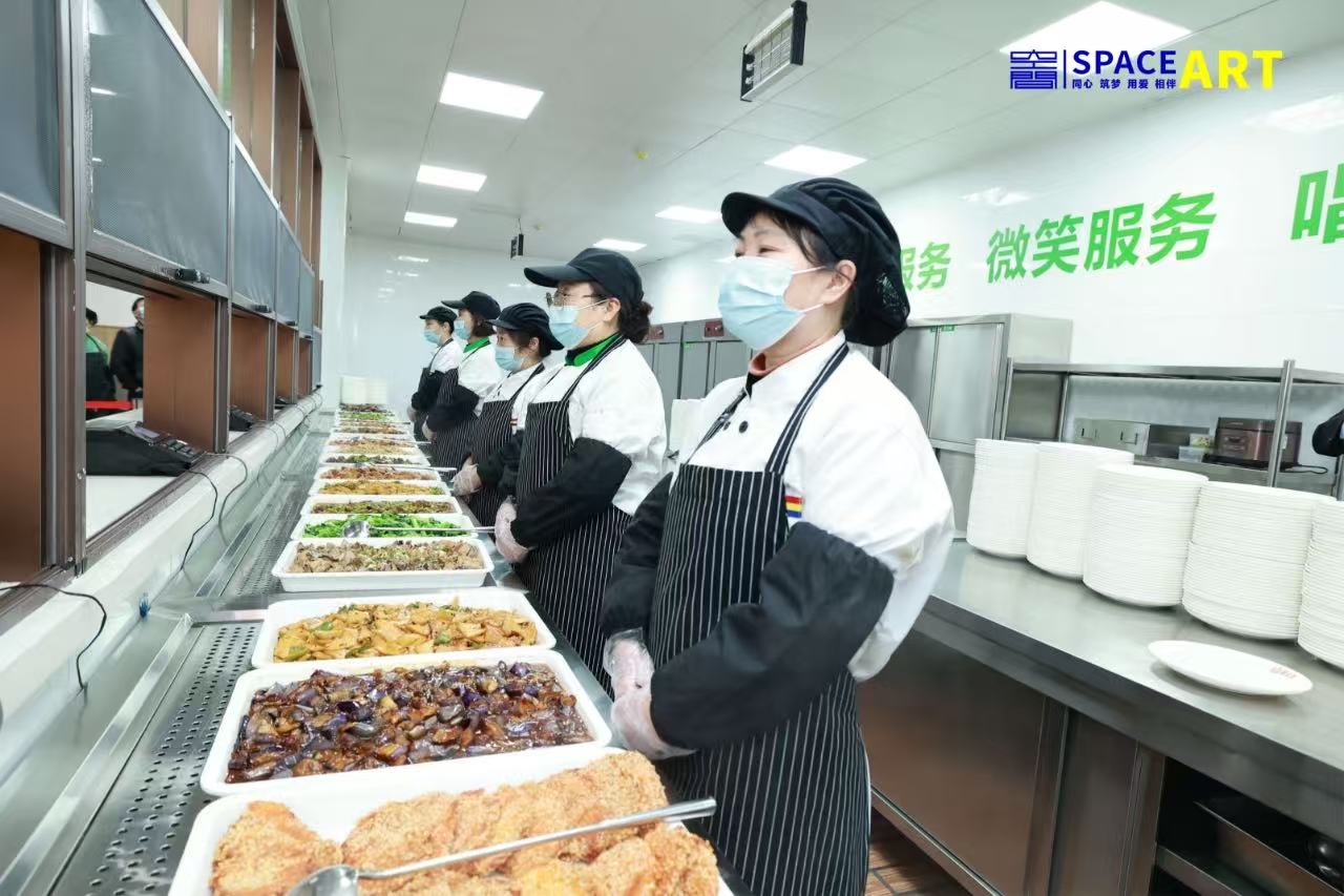 校园餐厅